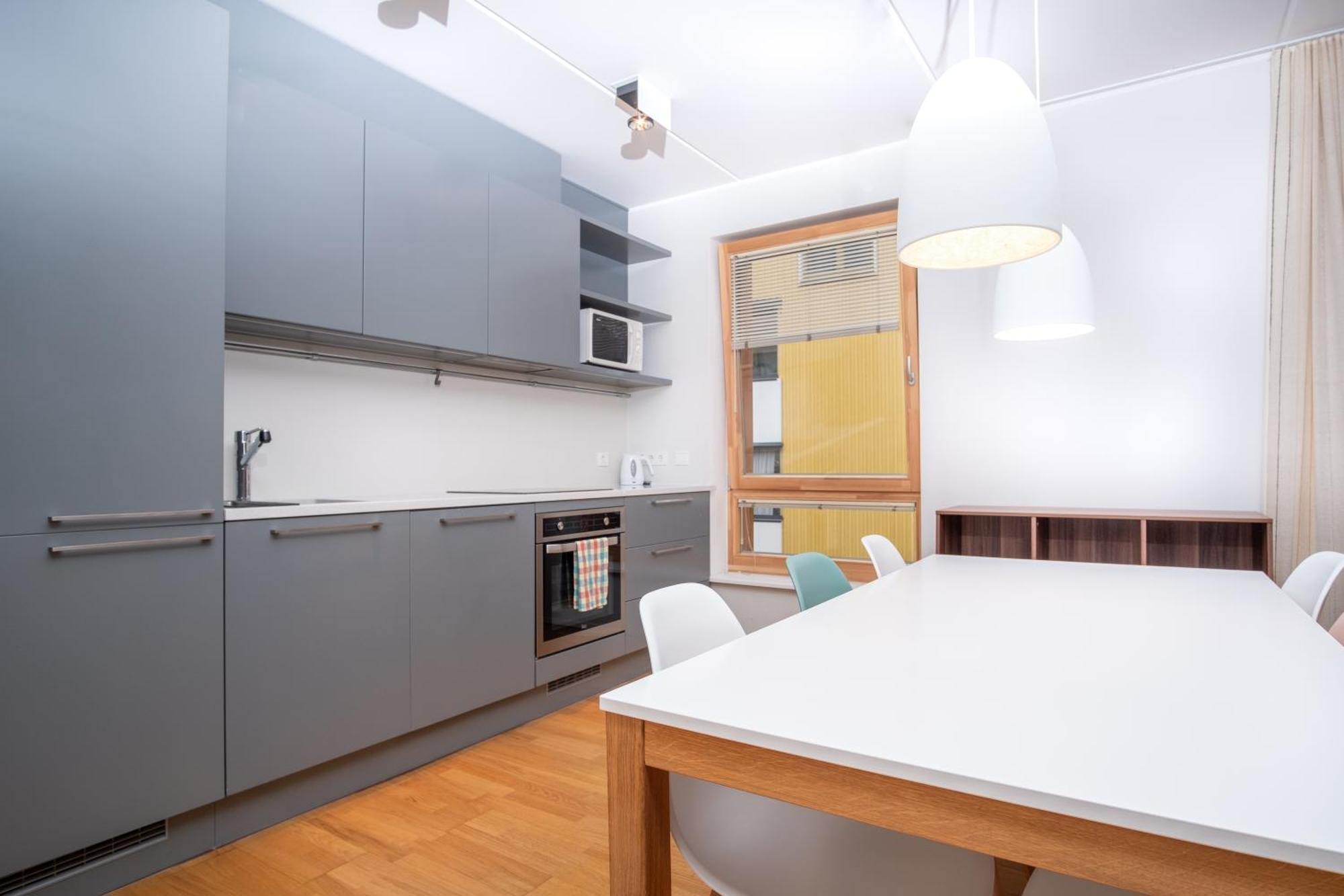 Dream Stay - Stylish Apartment Near Old Town With Free Parking Tallinn Bagian luar foto