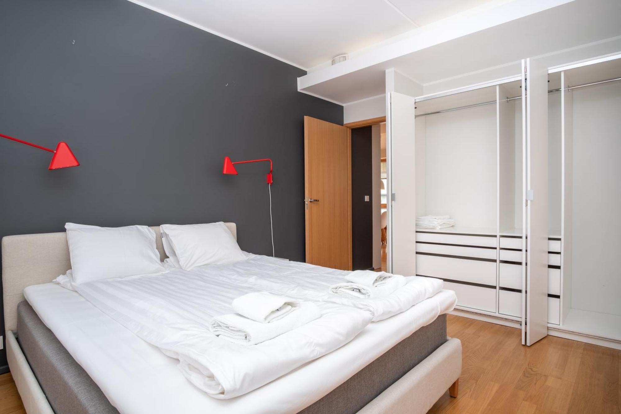 Dream Stay - Stylish Apartment Near Old Town With Free Parking Tallinn Bagian luar foto