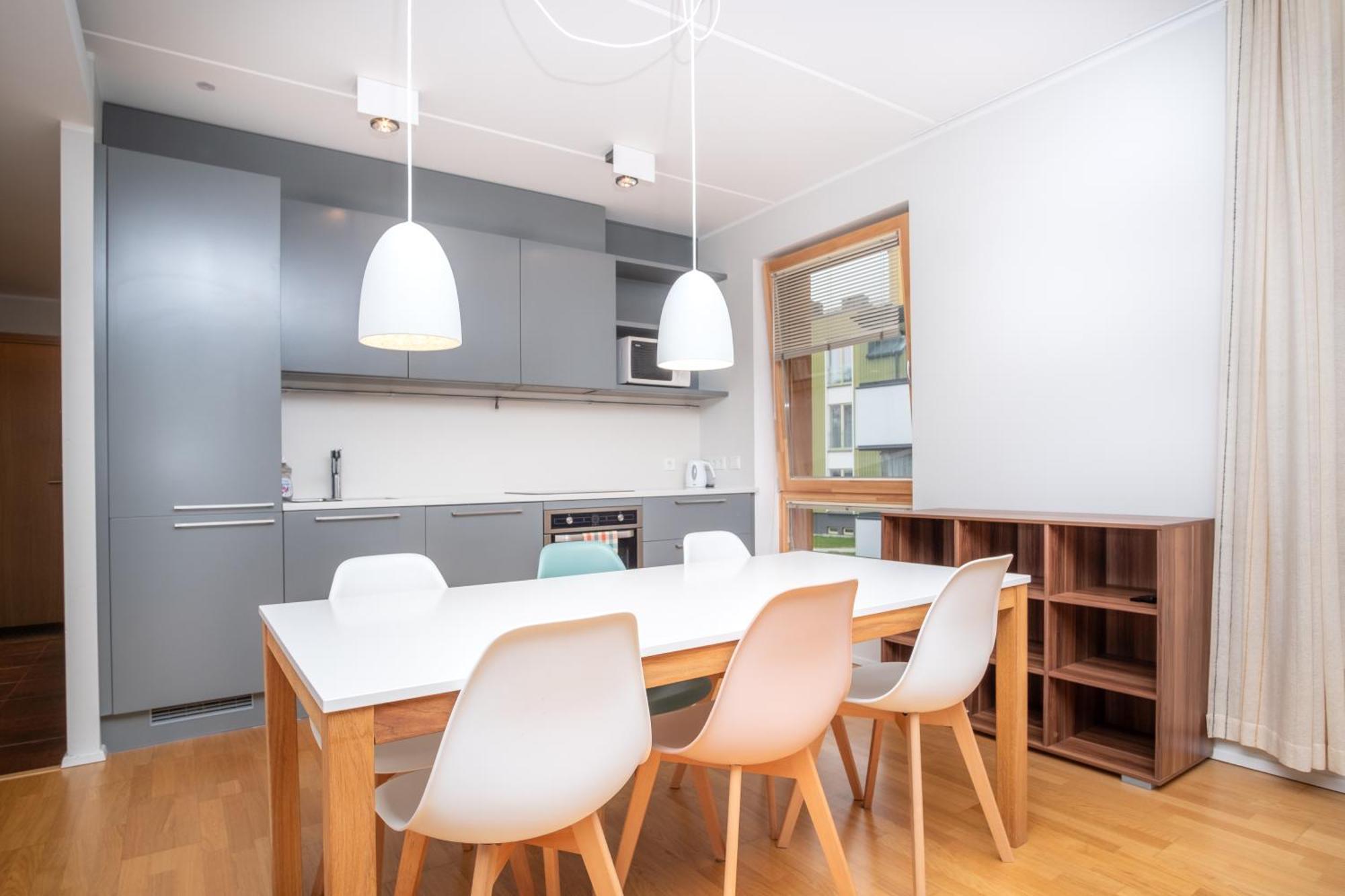 Dream Stay - Stylish Apartment Near Old Town With Free Parking Tallinn Bagian luar foto